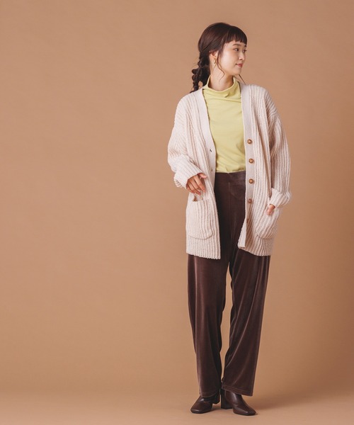 hunch(ハンチ)の「ベロアサイド切替パンツ(その他パンツ・レディース・ダークパープル/ブラウン/チャコール・FREE)」の4枚目の写真