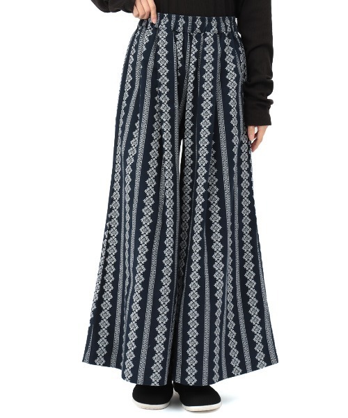 チチカカ(チチカカ)の「フラワーストライプワイドパンツ(その他パンツ・レディース・ベージュ/カーキ/ネイビー・FREE)」の10枚目の写真