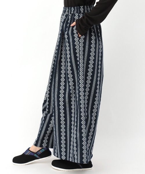 チチカカ(チチカカ)の「フラワーストライプワイドパンツ(その他パンツ・レディース・ベージュ/カーキ/ネイビー・FREE)」の11枚目の写真