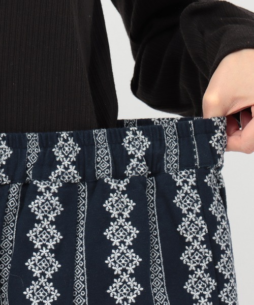 チチカカ(チチカカ)の「フラワーストライプワイドパンツ(その他パンツ・レディース・ベージュ/カーキ/ネイビー・FREE)」の14枚目の写真