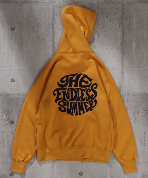 The Endless Summer(エンドレスサマー)の「TES 70S CIRCLE LOGO EMB BIG PARKA / スウェットパーカー(パーカー・メンズ・オフホワイト/パープル/イエロー/ブラック・SMALL/LARGE/MEDIUM/X-LARGE)」の1枚目の写真