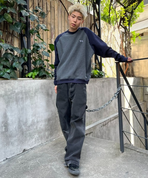 PENNEYS(ぺニーズ)の「【PENNEYS/ぺニーズ】別注 2トーン ラグランスウェット(Tシャツ/カットソー・レディース・ベージュ/ライトグレー/チャコールグレー・LARGE/MEDIUM)」の11枚目の写真
