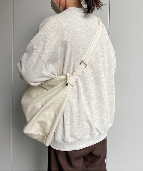 U.S. POLO ASSN.(ユーエスポロアッスン)の「1ポイント刺繍裏毛クルーネックスウェット(スウェット・メンズ・グレー/ブラック/ベージュ・MEDIUM/LARGE)」の14枚目の写真