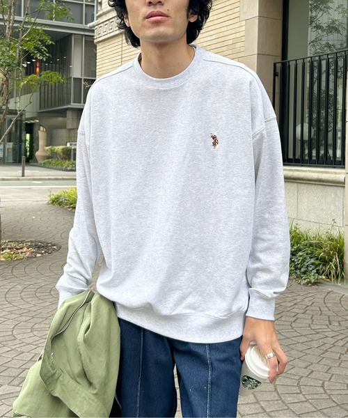 U.S. POLO ASSN.(ユーエスポロアッスン)の「1ポイント刺繍裏毛クルーネックスウェット(スウェット・メンズ・グレー/ブラック/ベージュ・MEDIUM/LARGE)」の4枚目の写真