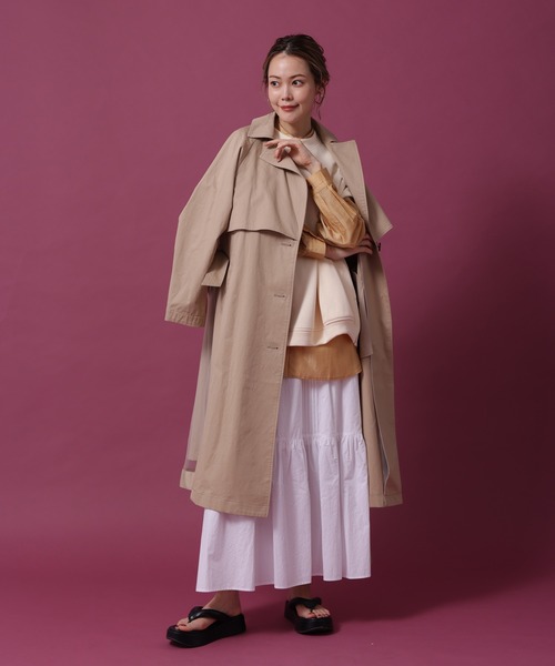 HERENCIA（ヘレンチア）の「バックチュール スプリング トレンチコート（トレンチコート・レディース・ベージュ/ブラック・MEDIUM）」の8枚目の写真