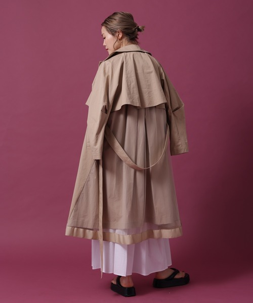 HERENCIA（ヘレンチア）の「バックチュール スプリング トレンチコート（トレンチコート・レディース・ベージュ/ブラック・MEDIUM）」の10枚目の写真