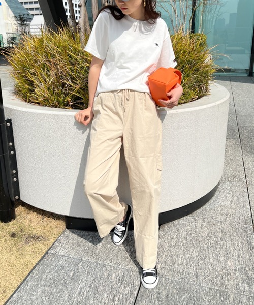POLOCHAMPS(ポロチャンプス)の「【POLOCHAMPS/ポロチャンプス】 別注 ワンポイント刺繍 クルーネック半袖Tシャツ(Tシャツ/カットソー・レディース・ネイビー/ベージュ/ホワイト/ライトグレー/ブラック・FREE)」の20枚目の写真