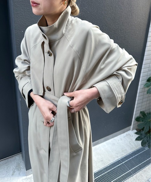 feepur(フェピュール)の「スタンドカラートレンチコート(トレンチコート・レディース・アイボリー/オリーブ/ネイビー・SMALL/MEDIUM)」の7枚目の写真