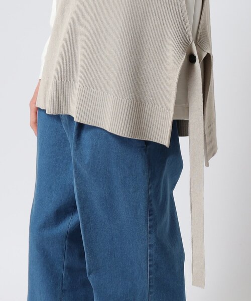 tk.TAKEO KIKUCHI(ティーケータケオキクチ)の「◆スリットネックニットベスト(ベスト・メンズ・ブラック/ライトベージュ・66/88)」の9枚目の写真