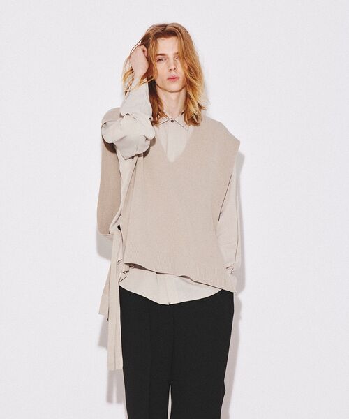 tk.TAKEO KIKUCHI(ティーケータケオキクチ)の「◆スリットネックニットベスト(ベスト・メンズ・ブラック/ライトベージュ・66/88)」の19枚目の写真