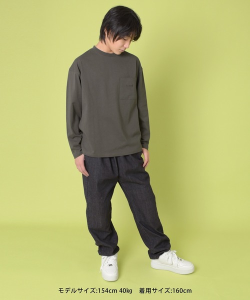 GLAZOS(グラソス)の「ポケット刺繍長袖Tシャツ(Tシャツ/カットソー・キッズ・チャコールグレー/ホワイト/グレー・140cm/150cm/170cm/160cm)」の5枚目の写真