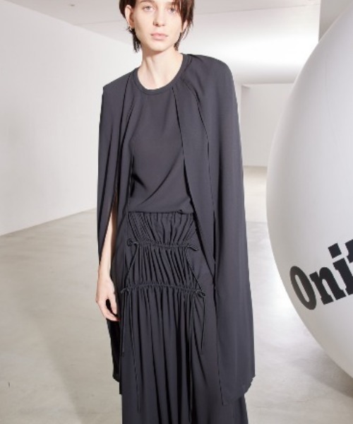 Onitsuka Tiger（オニツカタイガー）の「WOMEN'S TOP / ウィメンズトップ（その他トップス・レディース・ホワイト/グリーン/ブラック・M/S）」の2枚目の写真