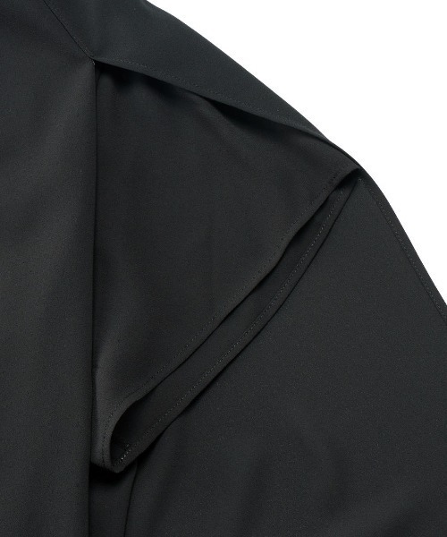 Onitsuka Tiger（オニツカタイガー）の「WOMEN'S TOP / ウィメンズトップ（その他トップス・レディース・ホワイト/グリーン/ブラック・M/S）」の8枚目の写真