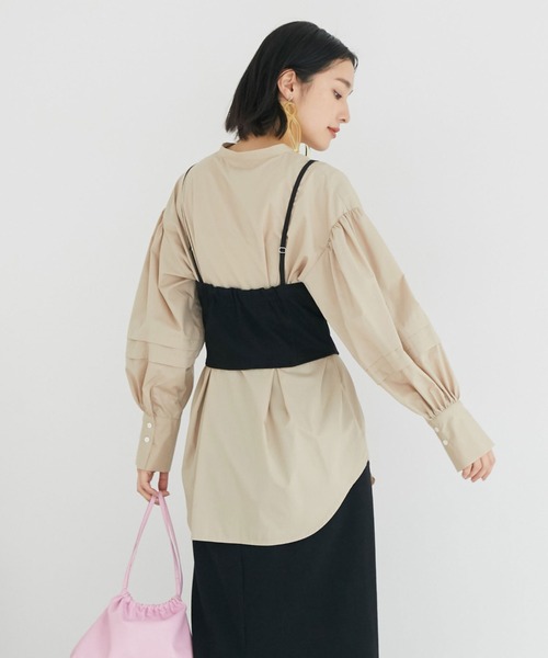 Doux archives（ドゥアルシーヴ）の「ビスチェセットランタンスリーブシャツ（シャツ/ブラウス・レディース・オフホワイト/ブルー/ベージュ・FREE）」の17枚目の写真