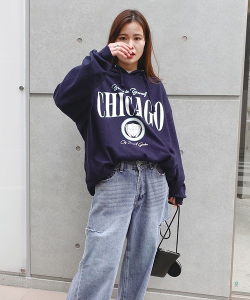 CORNERS（コーナーズ）の「CHICAGOプリントオーバーサイズパーカー（パーカー・レディース・ターコイズブルー/ピンク/グリーン/スミクロ/オートミール/ネイビー・FREE）」の8枚目の写真