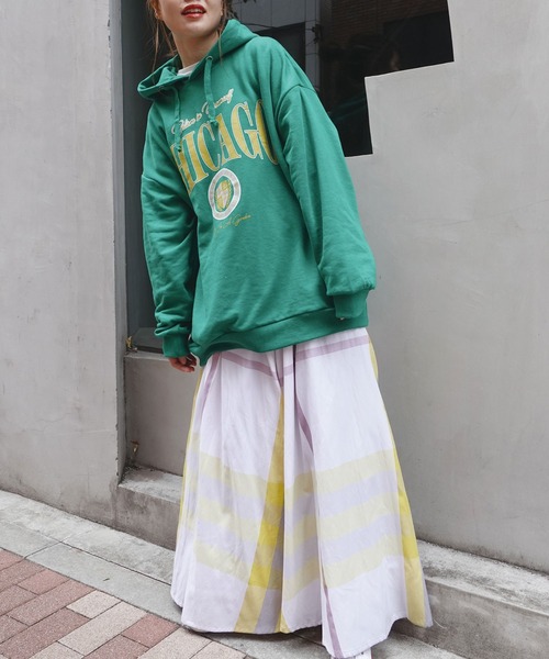 CORNERS（コーナーズ）の「CHICAGOプリントオーバーサイズパーカー（パーカー・レディース・ターコイズブルー/ピンク/グリーン/スミクロ/オートミール/ネイビー・FREE）」の17枚目の写真