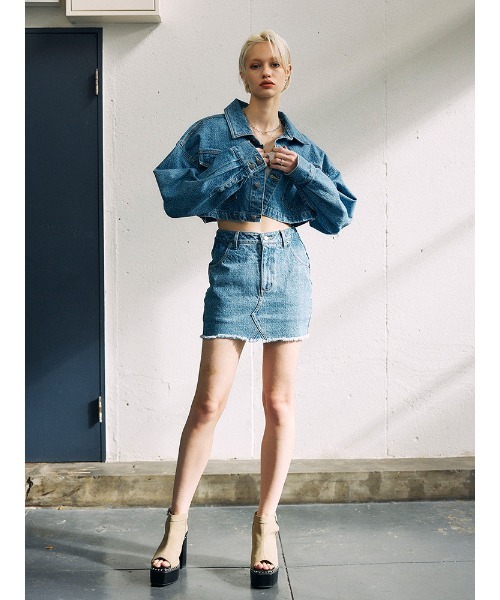 ENVYM（アンビー）の「ＥＮＶＹＭロゴデニムＳＫ（スカート・レディース・ブラック/ブルー・SMALL/MEDIUM）」の6枚目の写真