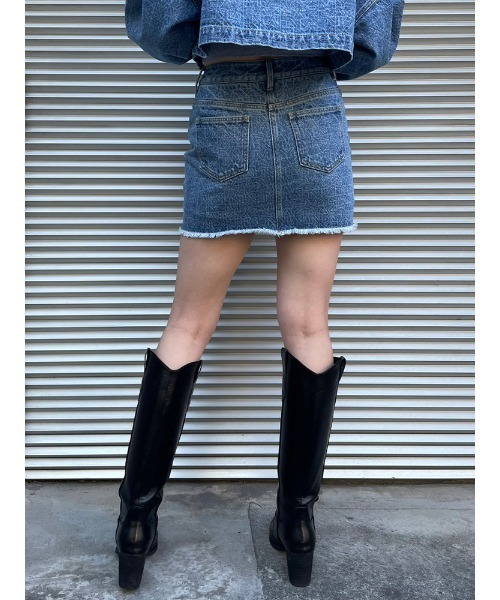 ENVYM（アンビー）の「ＥＮＶＹＭロゴデニムＳＫ（スカート・レディース・ブラック/ブルー・SMALL/MEDIUM）」の11枚目の写真