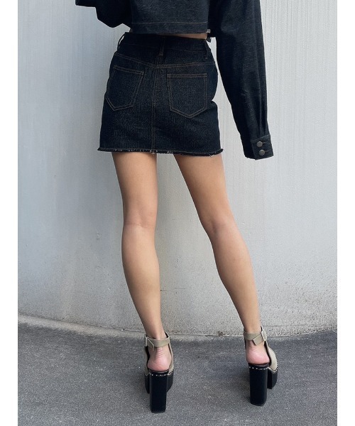 ENVYM（アンビー）の「ＥＮＶＹＭロゴデニムＳＫ（スカート・レディース・ブラック/ブルー・SMALL/MEDIUM）」の15枚目の写真