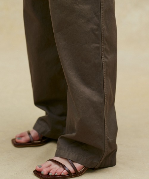 NANO universe（ナノユニバース）の「LB.02/ガーメントダイカーゴパンツ（カーゴパンツ・レディース・ホワイト/モカ・Ⅰ/Ⅱ/Ⅲ）」の6枚目の写真