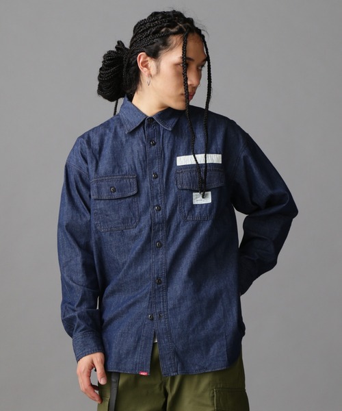 AVIREX(アヴィレックス)の「【WEB&DEPOT限定】DENIM WORK SHIRT / デニム ワーク シャツ / AVIREX / アヴィレックス(シャツ/ブラウス・メンズ・その他6/ワンウォッシュ・L/M/XL/2XL)」の1枚目の写真