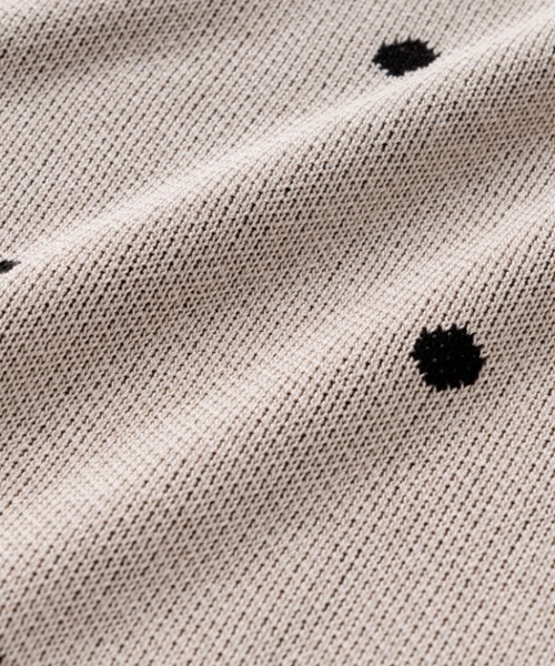 GeeRA（ジーラ）の「夏 にぴったり。ドット柄ジャガード半袖トップス（ニット/セーター・レディース・ブラック/ベージュ/ネイビー/グレー・MEDIUM/LARGE）」の5枚目の写真