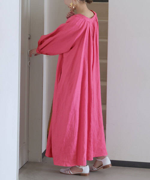 週末セール⭐︎【完売品】SLOBE IENA ボリュームスリーブ リネンワンピース SLOBE IENA（スローブイエナ）の「ボリュームスリーブリネン