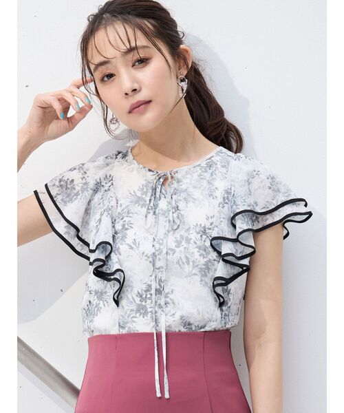 MERCURYDUO（マーキュリーデュオ）の「フラワーパイピングラッフルブラウス（シャツ/ブラウス・レディース・ラベンダー/オフホワイト・FREE）」の9枚目の写真