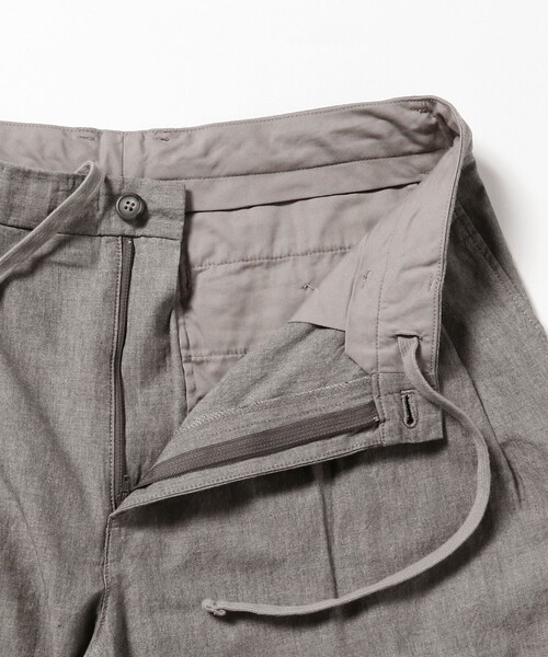 BEAMS(ビームス)の「BEAMS / ダンガリー テーパード スラックス(その他パンツ・メンズ・ブルー/ブラック/ブラック系その他4・S/L/XL/M)」の9枚目の写真