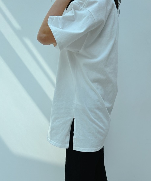 y/m by misato(イムバイミサト)の「Je ne vous aime. ビッグTシャツ(Tシャツ/カットソー・レディース・グレー/オフホワイト・FREE)」の13枚目の写真