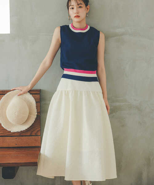 N.（N. Natural Beauty Basic）（エヌエヌナチュラルビューティーベーシック）の「◆ふくれジャガードティアードスカート（スカート・レディース・ブラック/オフホワイト・MEDIUM）」の2枚目の写真