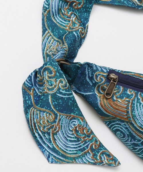 カヤ（カヤ）の「【カヤ】波たすきバッグ小（ショルダーバッグ・メンズ・ネイビー/ブラック・FREE）」の19枚目の写真