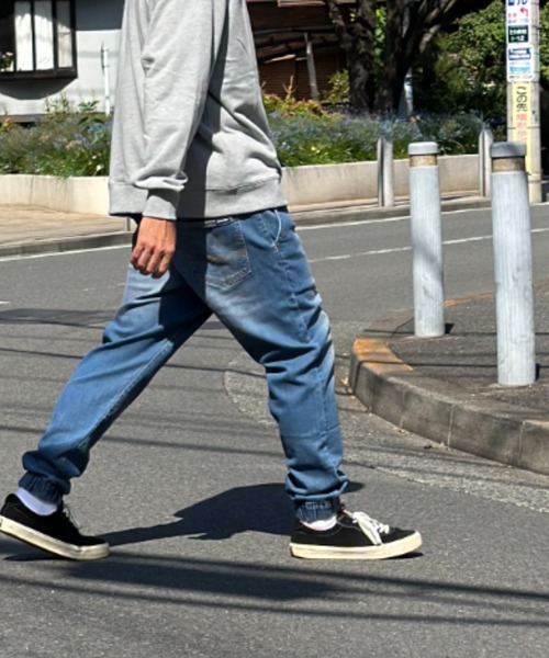 Levi's（リーバイス）の「DENIZEN FROM LEVI'S ジョガーパンツ
