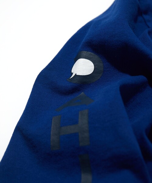 CAHLUMN（カウラム）の「CAHLUMN/カウラム Heavy weight Jersey Mock Neck L/S Print Tee/ヘビーウェイト ジャージー モックネック ロングスリーブ プリントTシャツ（Tシャツ/カットソー・メンズ・ネイビー/ライトグレー/ブルー/ホワイト・MEDIUM/XX-LARGE/LARGE/X-LARGE）」の13枚目の写真