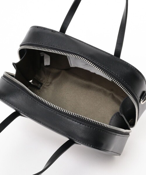 Ray BEAMS（レイビームス）の「BEAURE × Ray BEAMS / 別注 スクエア テープ バッグ（ショルダーバッグ・レディース・ホワイト/ブラック・ONE SIZE）」の19枚目の写真