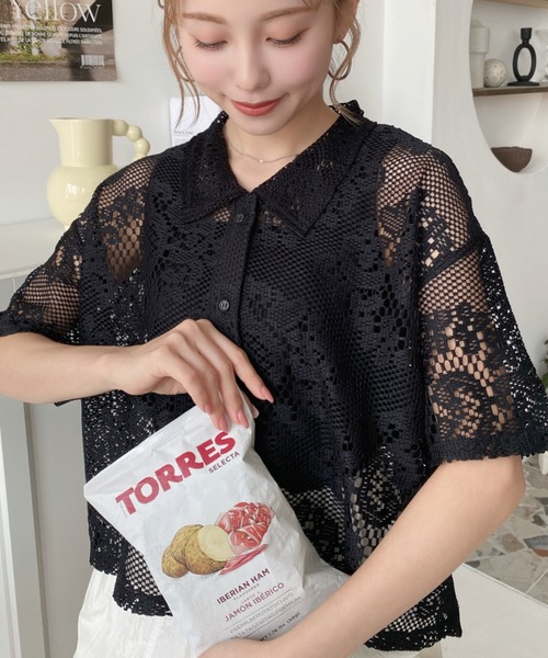 moment+（モーメントプラス）の「C/Nフラワーレース半袖開襟レース