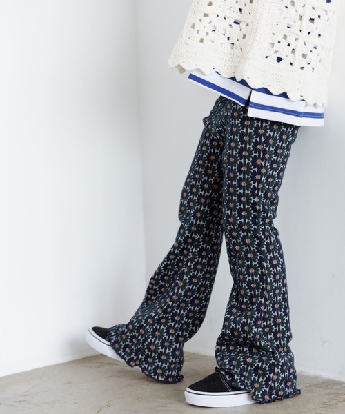 LOWRYS FARM（ローリーズファーム）の「カットジャガードフレアパンツ　 970201（その他パンツ・キッズ・グレー/ブラウン/ネイビー・110cm/120cm/130cm/140cm/150cm）」の16枚目の写真