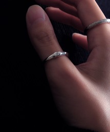 YArKA（ヤーカ）の「【YArKA/ヤーカ】little nuance signet design ring [hanc] / ニュアンスミニシグネットリング（リング）」