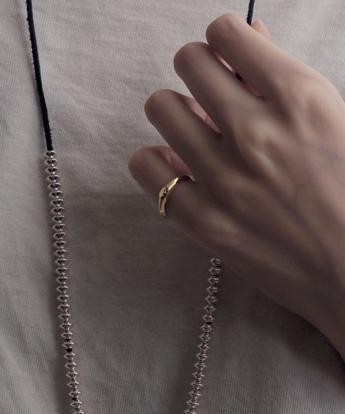YArKA（ヤーカ）の「【YArKA/ヤーカ】little nuance signet design ring [hanc] / ニュアンスミニシグネットリング（リング・レディース・ゴールド/シルバー・#5/#7/#9/#11/#19/#17/#13/#15/#21/#3）」の14枚目の写真