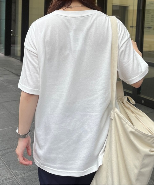 CPCM(シーピーシーエム)の「センハナ刺繍T(Tシャツ/カットソー・レディース・アイボリー/ブラック/オフホワイト・FREE)」の8枚目の写真