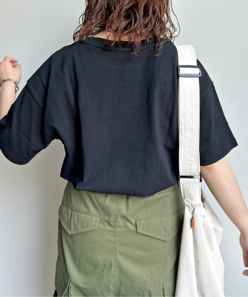 CPCM(シーピーシーエム)の「センハナ刺繍T(Tシャツ/カットソー・レディース・アイボリー/ブラック/オフホワイト・FREE)」の17枚目の写真