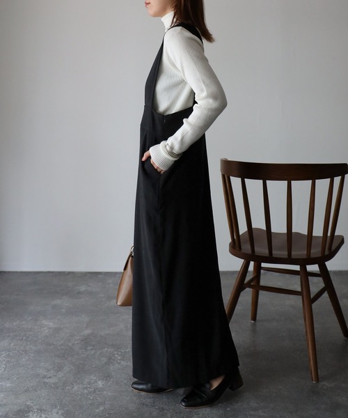 Riberry（リベリー）の「ピーチスキンタイトジャンパースカート（ジャンパースカート・レディース・ブラック・FREE）」の17枚目の写真