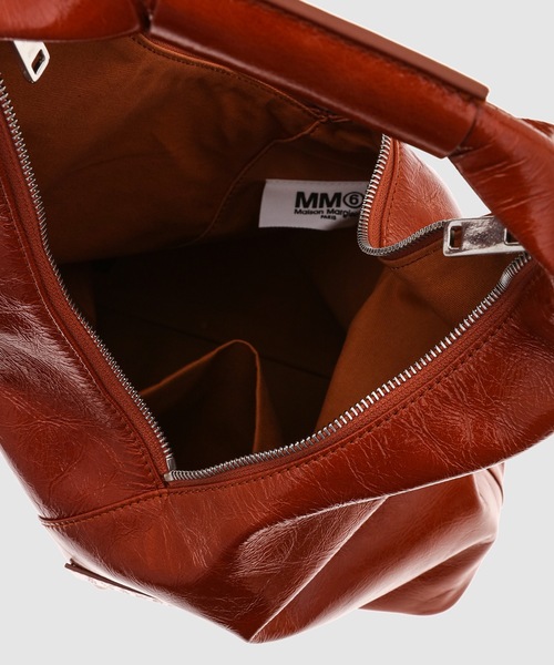 MM6 Maison Margiela(エムエムシックス メゾン マルジェラ)の「SHOULDER BAG(ショルダーバッグ・レディース・レンガ・UNI)」の6枚目の写真