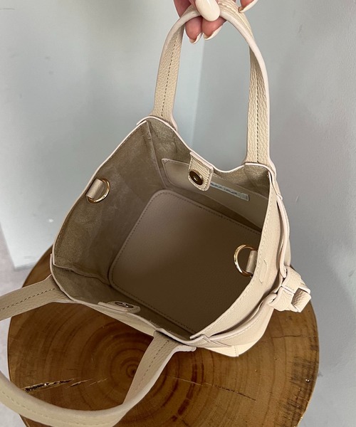 CAPRICIEUX LE'MAGE（カプリシューレマージュ）の「パスケースSETソフトバッグ（ハンドバッグ・レディース・ベージュ/ブラック/アイボリー・FREE）」の15枚目の写真