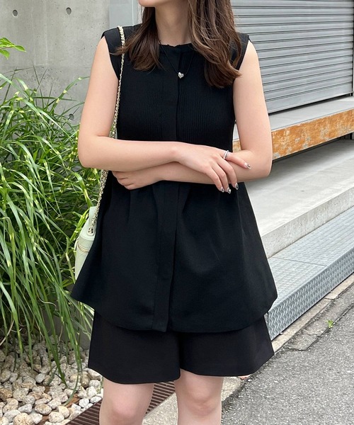Isn't She?(イズントシー)の「ペプラムサマーニットジレベスト(ベスト・レディース・アイボリー/ブラック・M)」の19枚目の写真