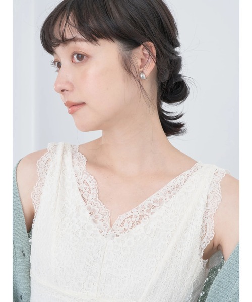 earth music&ecology(アースミュージックアンドエコロジー)の「2WAYレースタンクトップ(タンクトップ・レディース・ピンク/ブラック/アイボリー/モカ・M/S)」の12枚目の写真