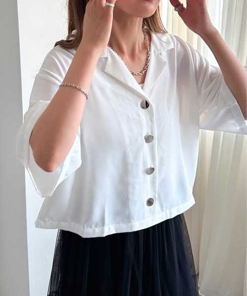 apres jour mignon（アプレジュールミニョン）の「アソートユルシャツ【ZOZOTOWN限定アイテム】（シャツ/ブラウス・レディース・グレー/オフホワイト/ブラック/ブラック系その他・X-LARGE/フリー）」の5枚目の写真