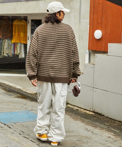 MONO-MART（モノマート）の「ビッグシルエット バーズアイ プルオーバーニット（ニット/セーター・メンズ・チャコールグレー/ブラック/アイボリー/カーキ/ネイビー/ブラウン・M/L）」の12枚目の写真