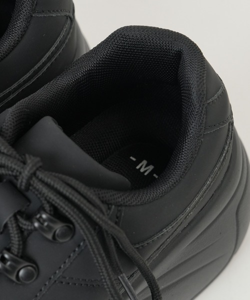 WEGO（ウィゴー）の「WEGO/ボリュームトレッキングスニーカー（スニーカー・レディース・ブラック/ホワイト/キャメル・MEDIUM/LARGE）」の17枚目の写真