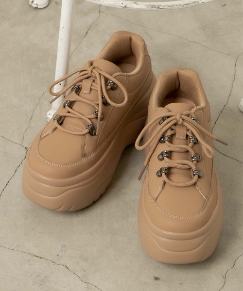 WEGO（ウィゴー）の「WEGO/ボリュームトレッキングスニーカー（スニーカー・レディース・ブラック/ホワイト/キャメル・MEDIUM/LARGE）」の10枚目の写真